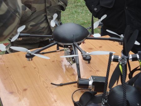 В рамках учений на выставке в Ногинске были представлены беспилотные летательные аппараты